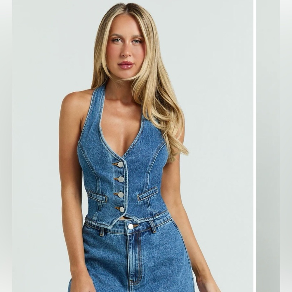 NWT Nasty Gal Denim Halter Vest -Backless size US10